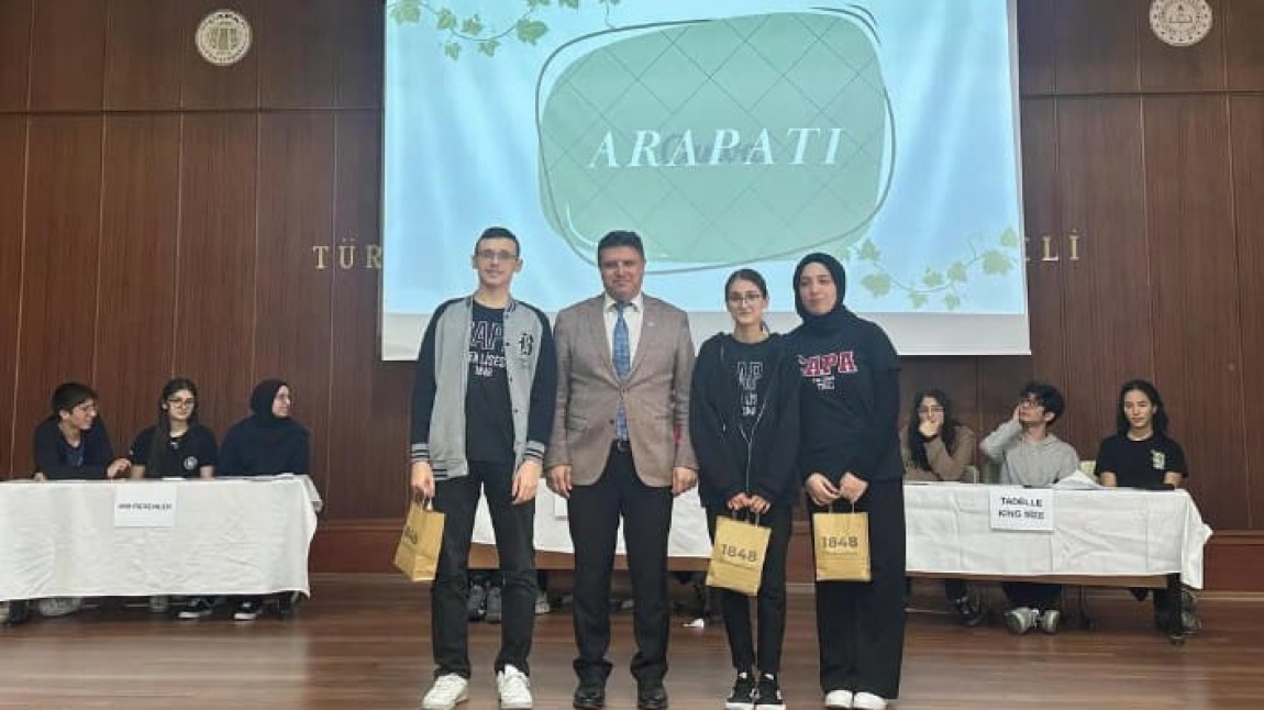 10. Sınıflar Arası Bilgi Yarışmasında 1. olan 10/A sınıfı Arapatı takımını tebrik eder, başarılarının devamını dileriz. 